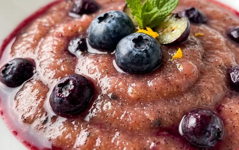 Blueberry Vanilla Applesauce